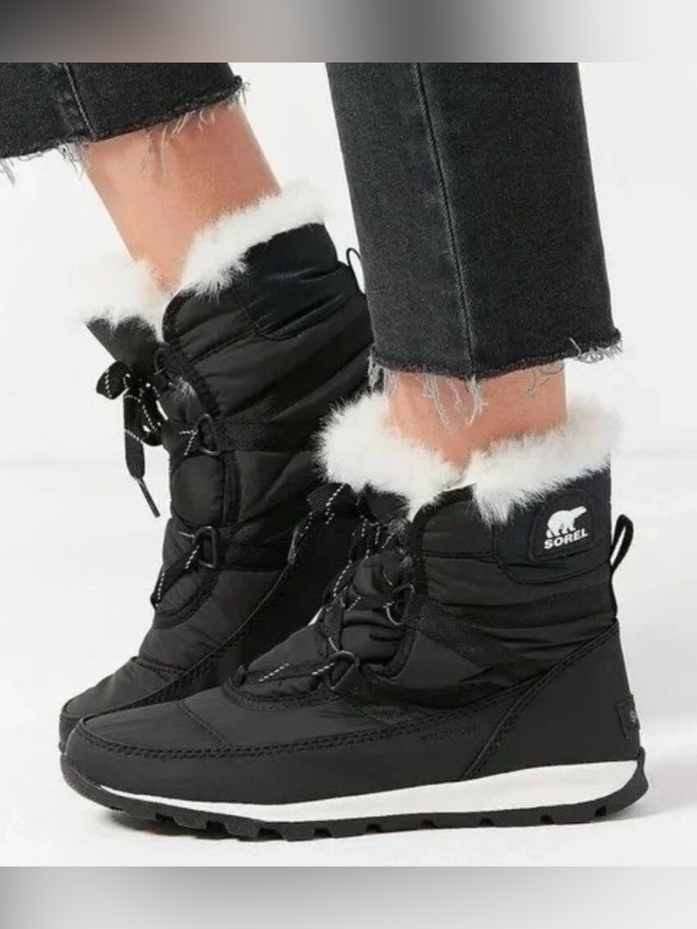 Sorel Whitney Short Lace Up Black Winter Boots Faux Fur Trim Sz 6.5